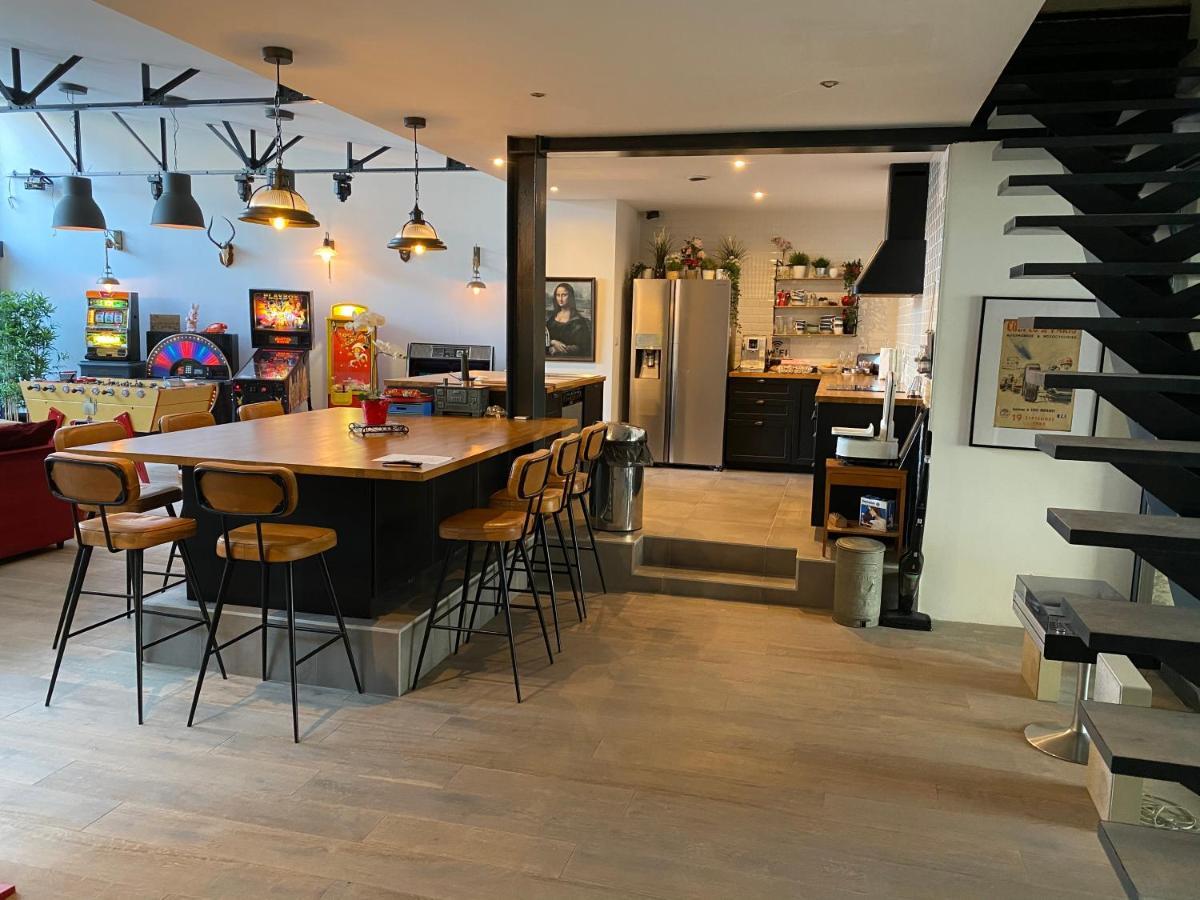 Loft Spa Reims-Fr 250M2 Privatifs, Piscine Interieure Chauffee, Spa Et Parking Exterior photo